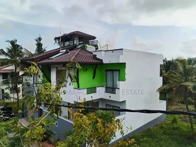 Luxury Completed House for Sale Piliyandala