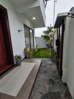 Luxury Completed House for Sale Piliyandala