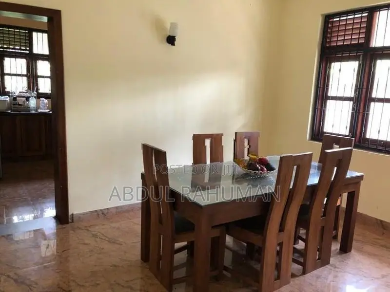 1st Floor House Fully Furnished Jeala