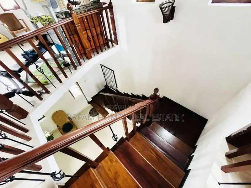Modern House for Sale – Maharagama Temple Road