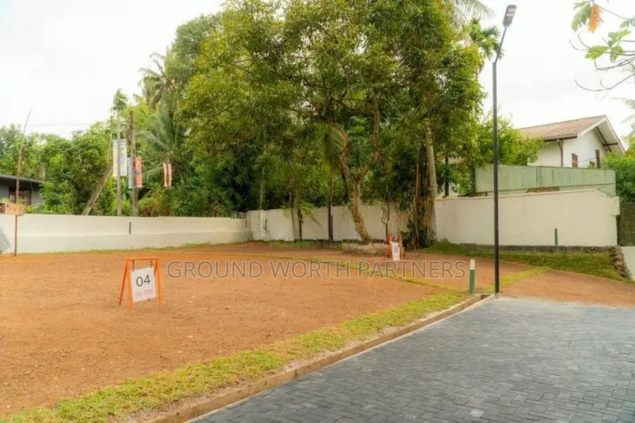 කොට්ටාව අධිවේගී පිවිසුමට සමීපව අගනා නේවාසික බිම් කොටස් විකිණීමට