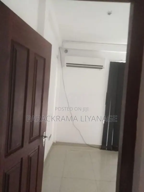 Building in Pipe Road, Koswatta for Rent