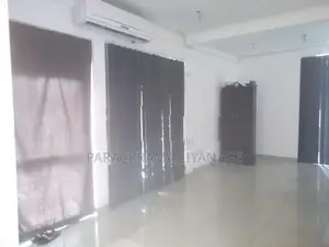 Building in Pipe Road, Koswatta for Rent