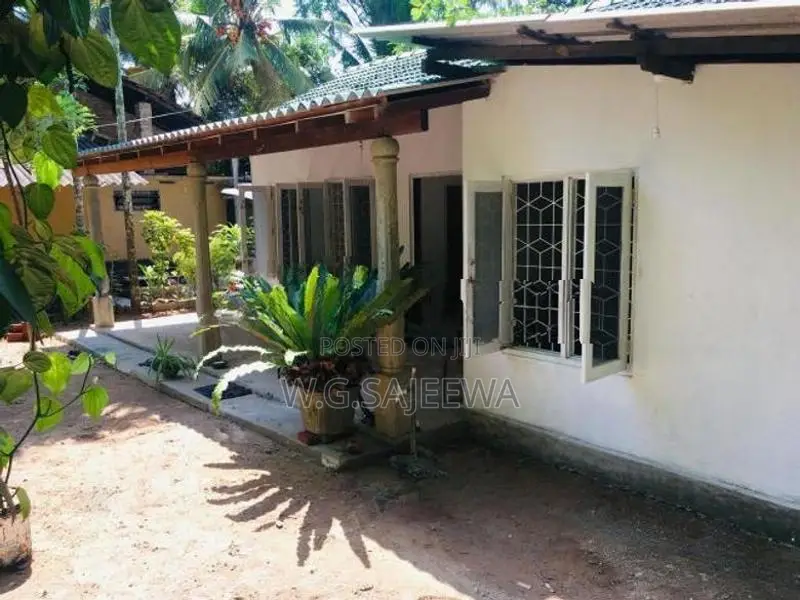 14.85 perch with House for sale in kuswala, seeduwa