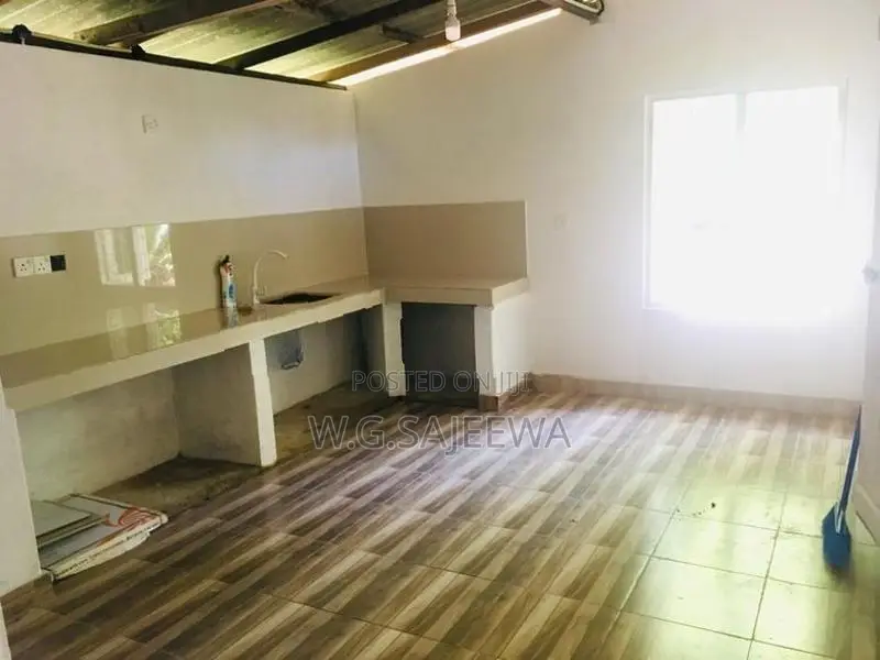 14.85 perch with House for sale in kuswala, seeduwa