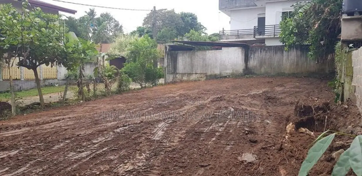 Residential Land for Sale – Athurugiriya