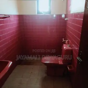 House for Sale in Ratmalana 200m to Galle Road