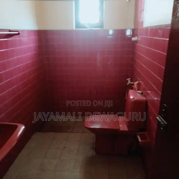 House for Sale in Ratmalana 200m to Galle Road