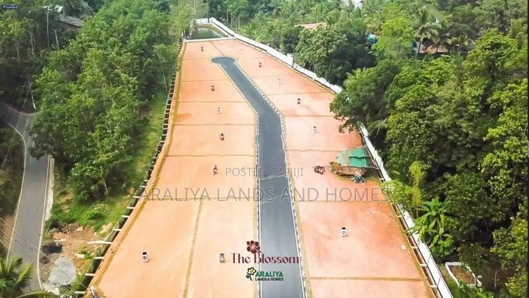 Lands For Sale In Gampaha - Oruthota