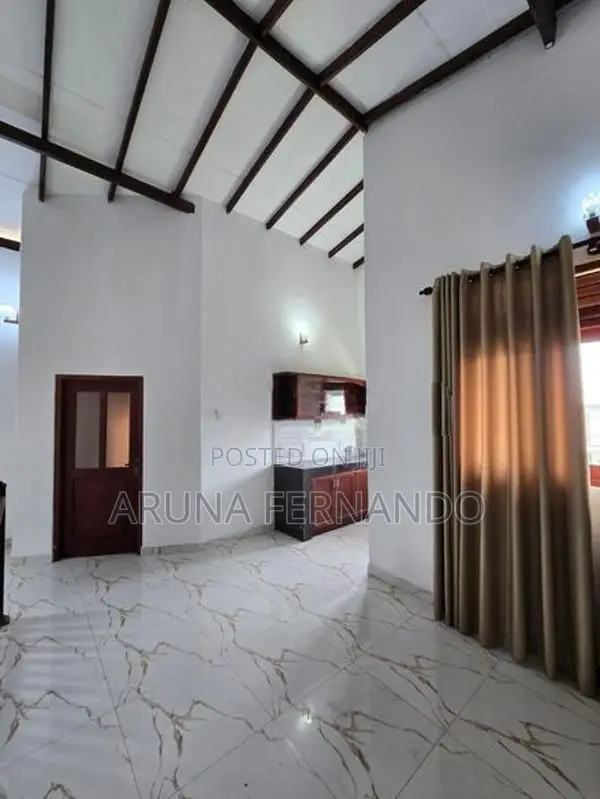 Two Story House For Rent In Panadura