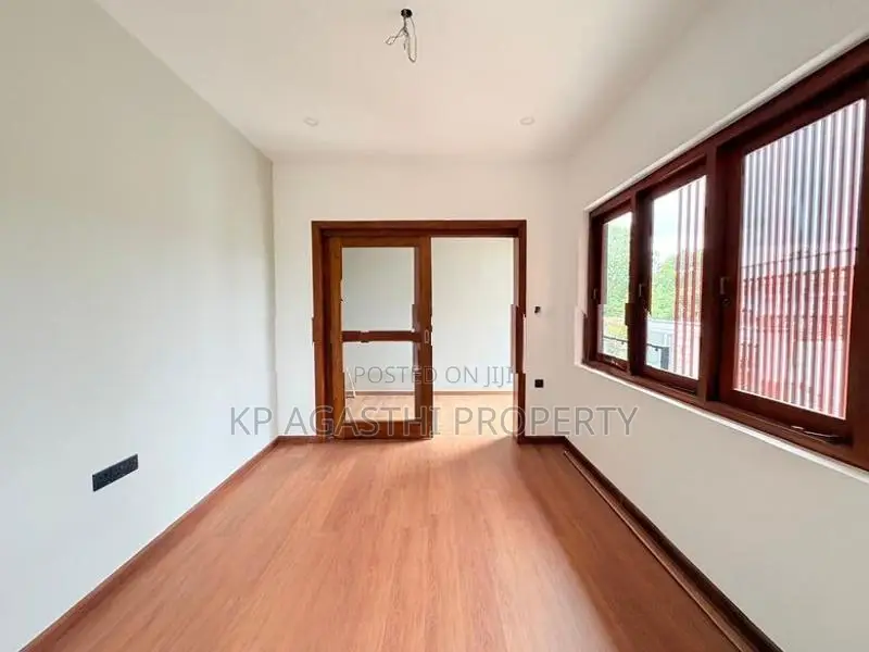 thalawathugoda city luxury house for sale