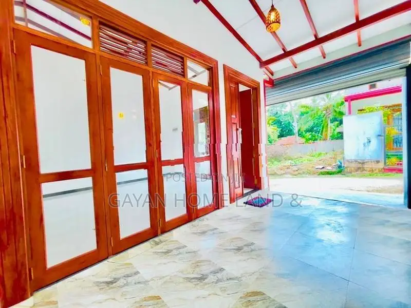 Brand New Single Storey Quality House For Sale In Kahathuduwa 21M