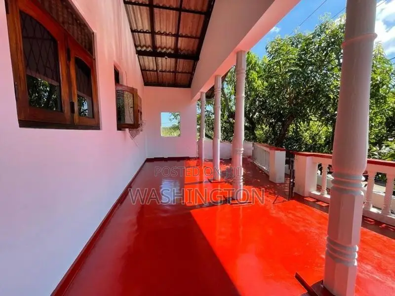 Upstare House for Rent-Negombo
