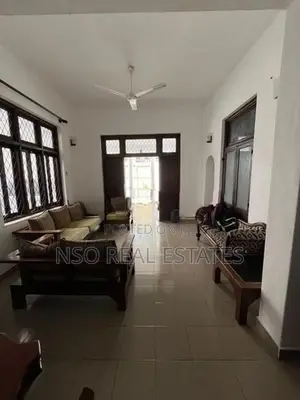 Prime 10.13 Perch Property with 5BR House for Sale – Wellawatte