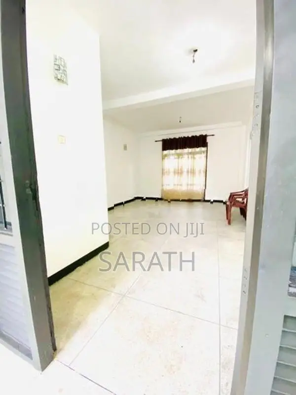 14 P With Valuable Single House Sale Kaduwela
