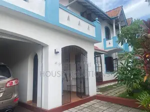 Luxurious Architect Designed House for Sale – Katubedda