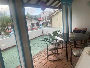 Luxurious Architect Designed House for Sale – Katubedda