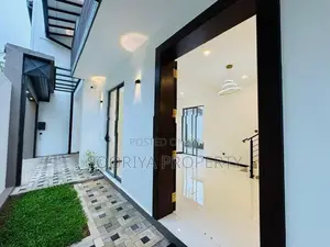 2 Story Beautiful Brand New Luxury House for Sale in Piliyandala