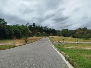 තලගල බෙරුකැටිය බිම් කොටස් විකිණීමට