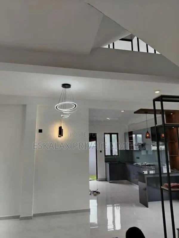 3 Story 4 Bedrooms House For Sale in Pannipitiya - EH426