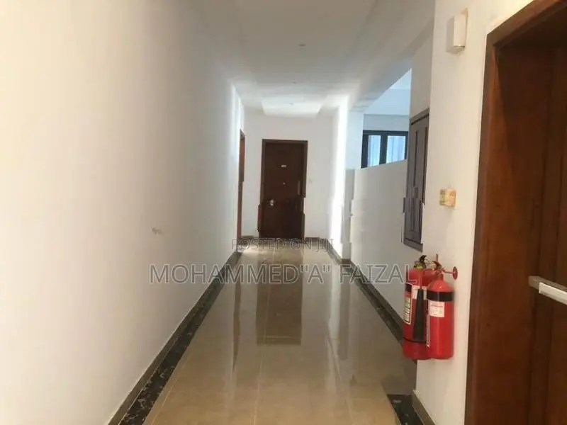 Apartment For Sale in Bathiya Mawatha Kalubowila Dehiwala