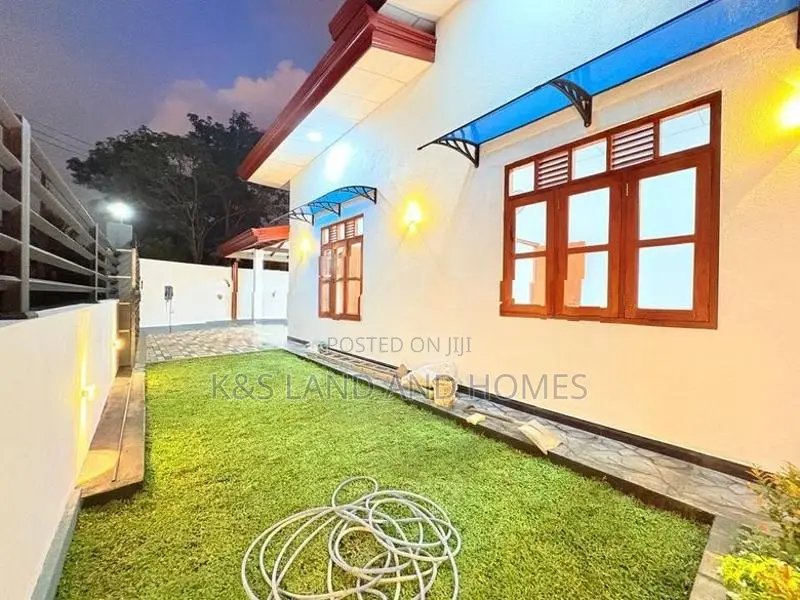 Brand New House For Sale in Naranwala