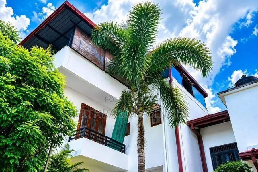 Luxury House for Sale Polgaspwita,Halpita