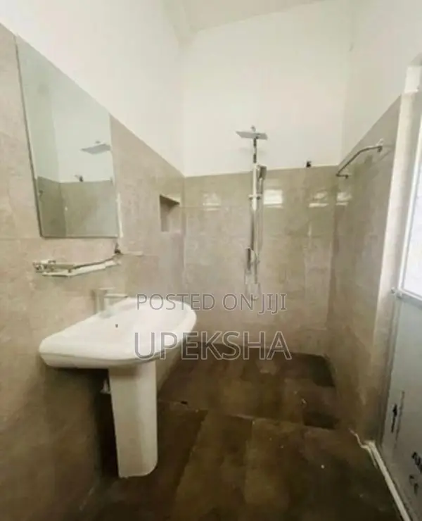 Room for Rent only Girls Angoda
