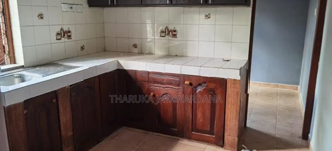 Twostory House for Rent Kesbewa