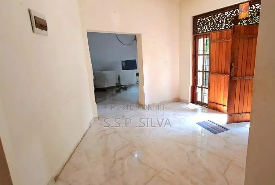 House For Rent In Kiribathgoda
