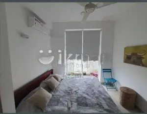 1200sq 3BR luxury apartment sale in mount lavinia close to sen Tomas