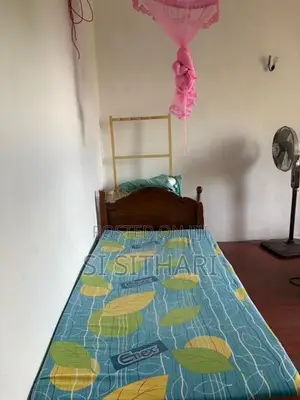 Room for One Male Rent Kalubowila