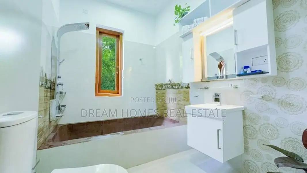 Luxury Hotel for Sale – Asgiriya, Kandy