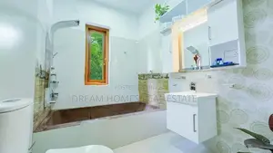 Luxury Hotel for Sale – Asgiriya, Kandy