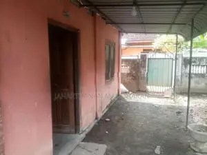 வீட்டுடன் காணி விற்பனைக்கு Batticaloa