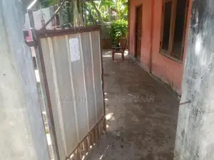 வீட்டுடன் காணி விற்பனைக்கு Batticaloa