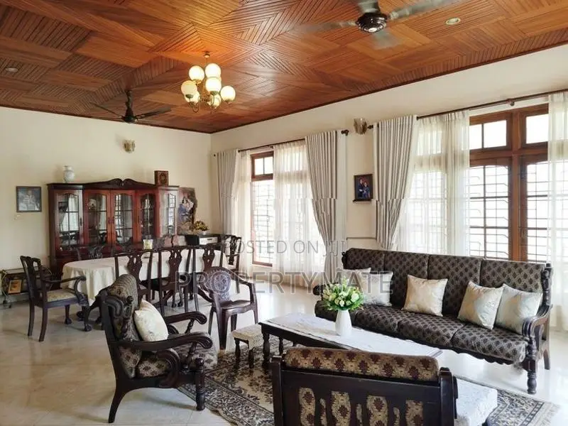 Spacious Two Storey House for Rent Colombo 9