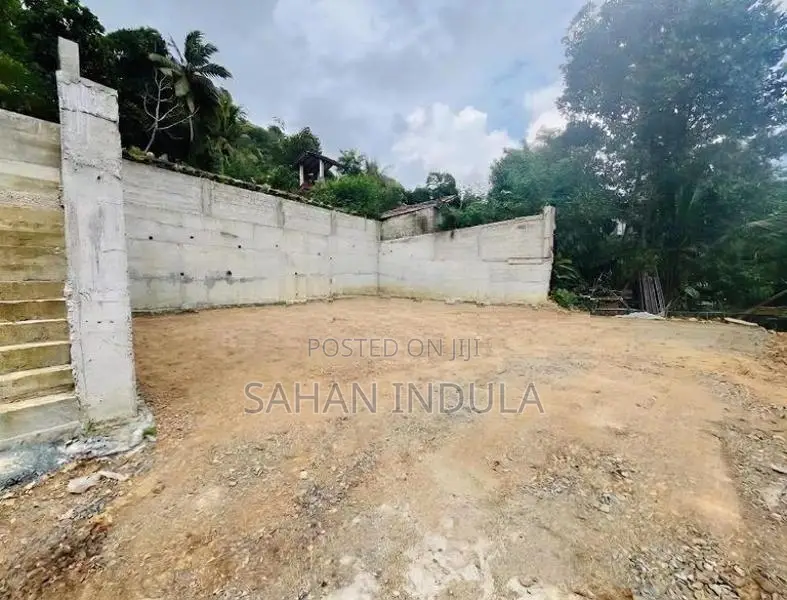 Prime 35-Perch Commercial Land for Lease – Heart of Horana