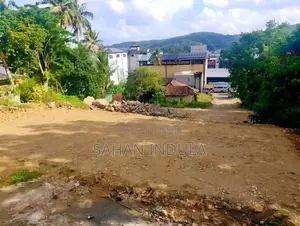 Prime 35-Perch Commercial Land for Lease – Heart of Horana