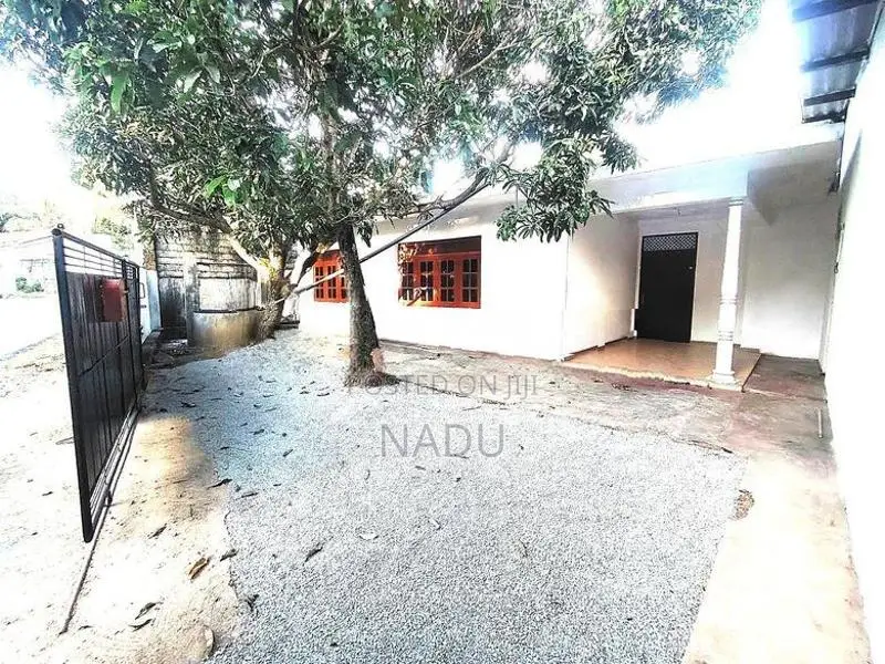 House For Sale ගනේමුල්ල In Ganemulla