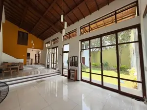 Luxury 6 Bedroom Semi-Furnished House for Rent in Kotte