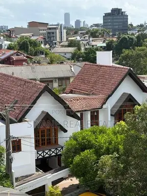 Luxury House for Sale in Nawala