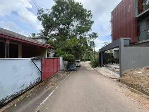 7.5 Perch Land for Sale – Thalawathugoda