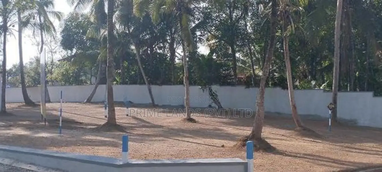 Land for Sale in Kadawatha