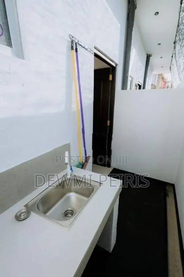 Room for Rent in Negombo