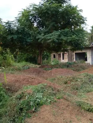 Land with Half Build House Near Diyagama Junction