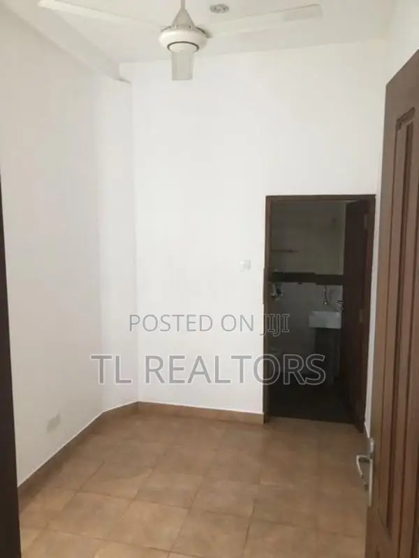 4 Bedroom House for Rent in Rajagiriya (TL 30)