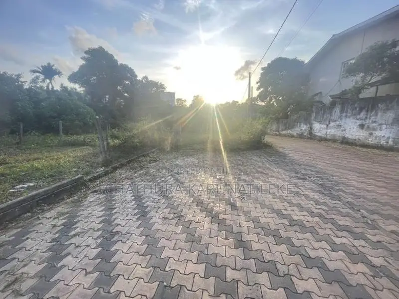 10P High Residential Bare Land For Sale Malabe