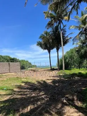 Prime Beachfront Land for Sale in Payagala North , Kalutara