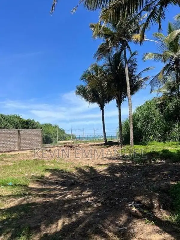 Prime Beachfront Land for Sale in Payagala North , Kalutara
